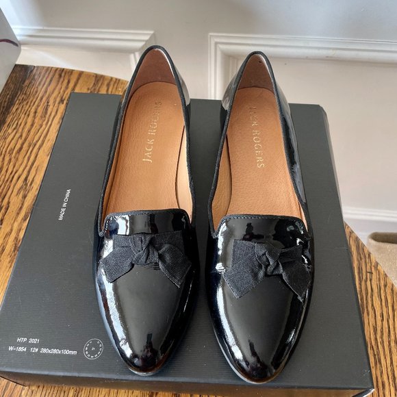 Jack Rogers Shoes - Jack Rogers Ginny Bow Loafer size 9